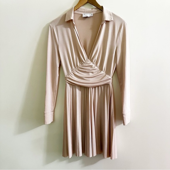 ASOS DESIGN pleated mini shirt dress in slinky champagne - Picture 3 of 5